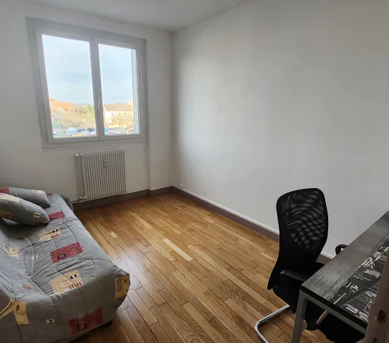 Location Villefranche-sur-Saône Appartement 67d3a97640353