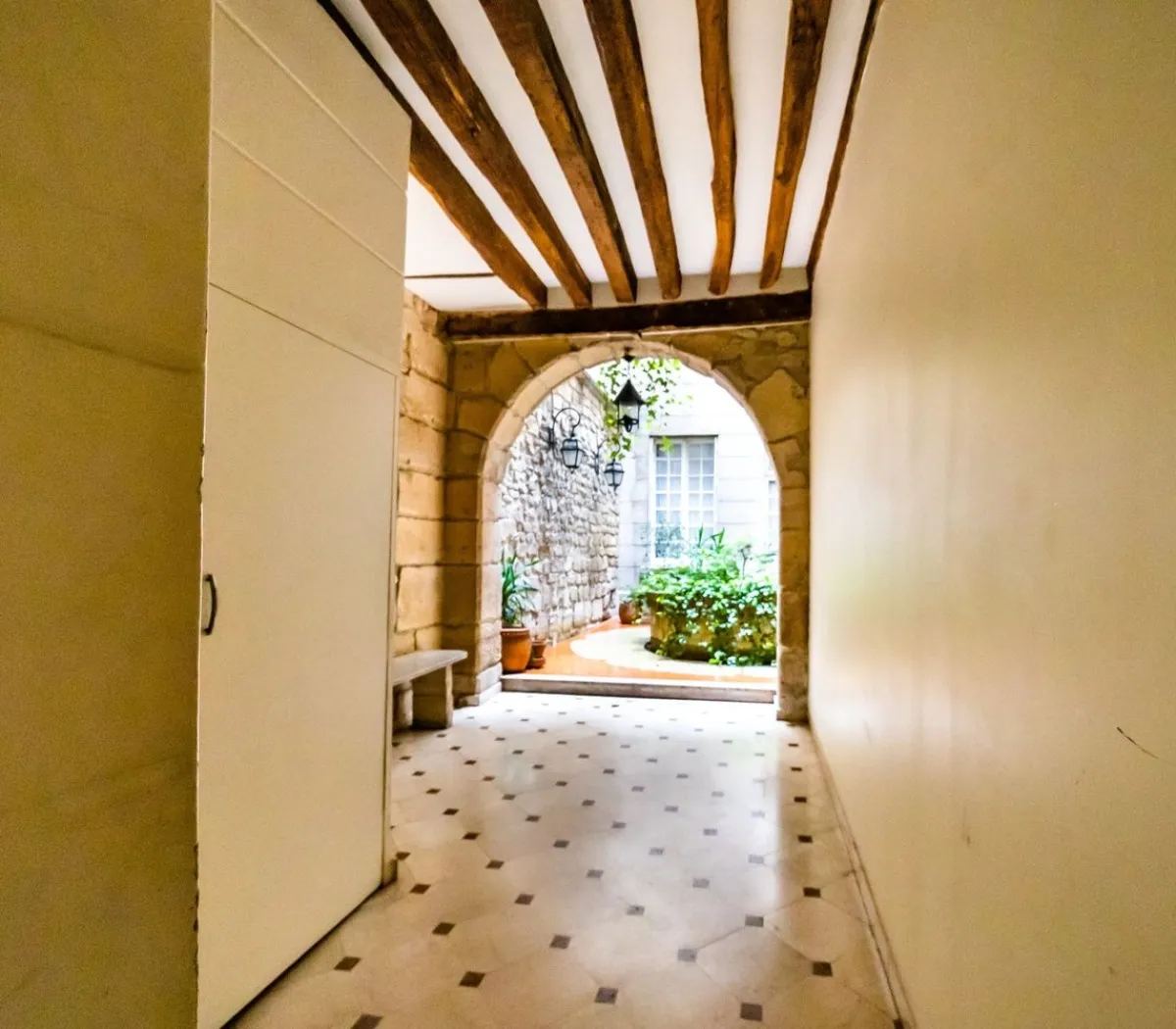 Location Paris Appartement 67d94ea64244