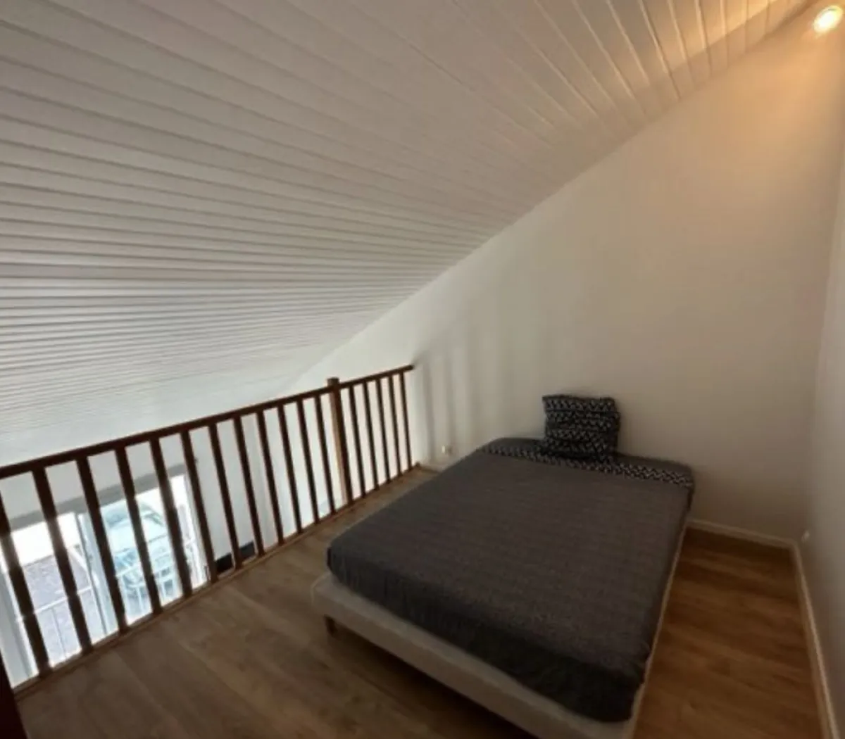 Location Bordeaux Appartement 67da9f041ea2