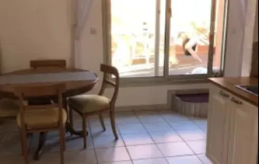 Location La Londe-les-Maures Appartement 67e7a636aeed