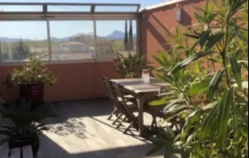 Location La Londe-les-Maures Appartement 67e7a636aeed