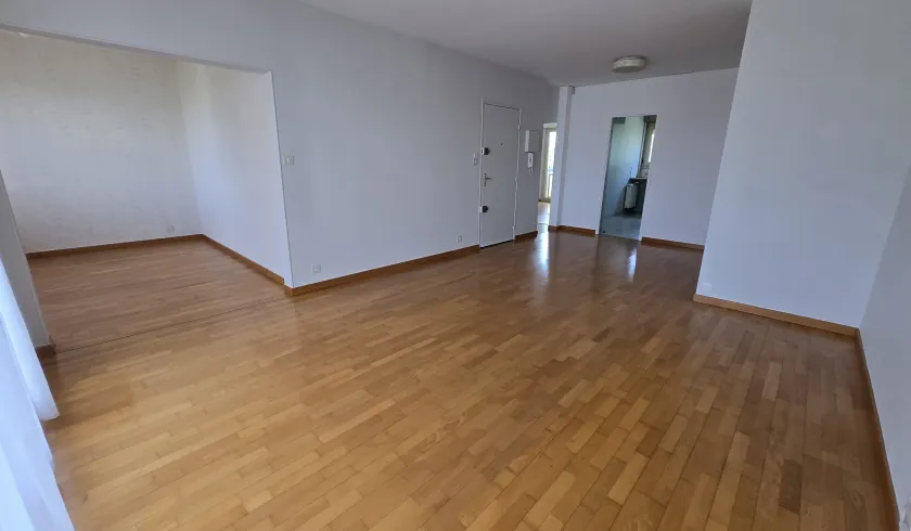 Location Angers Appartement 67e8e05876361