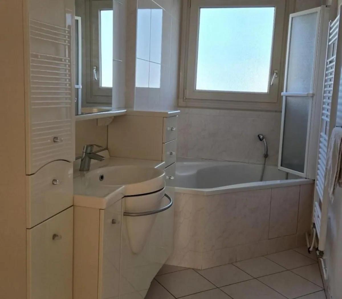 Location Angers Appartement 67e8e0587636