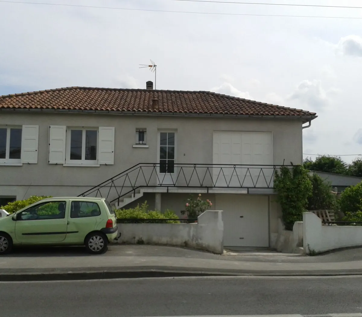 Location Saint-Médard-en-Jalles Maison 67e933ef982d
