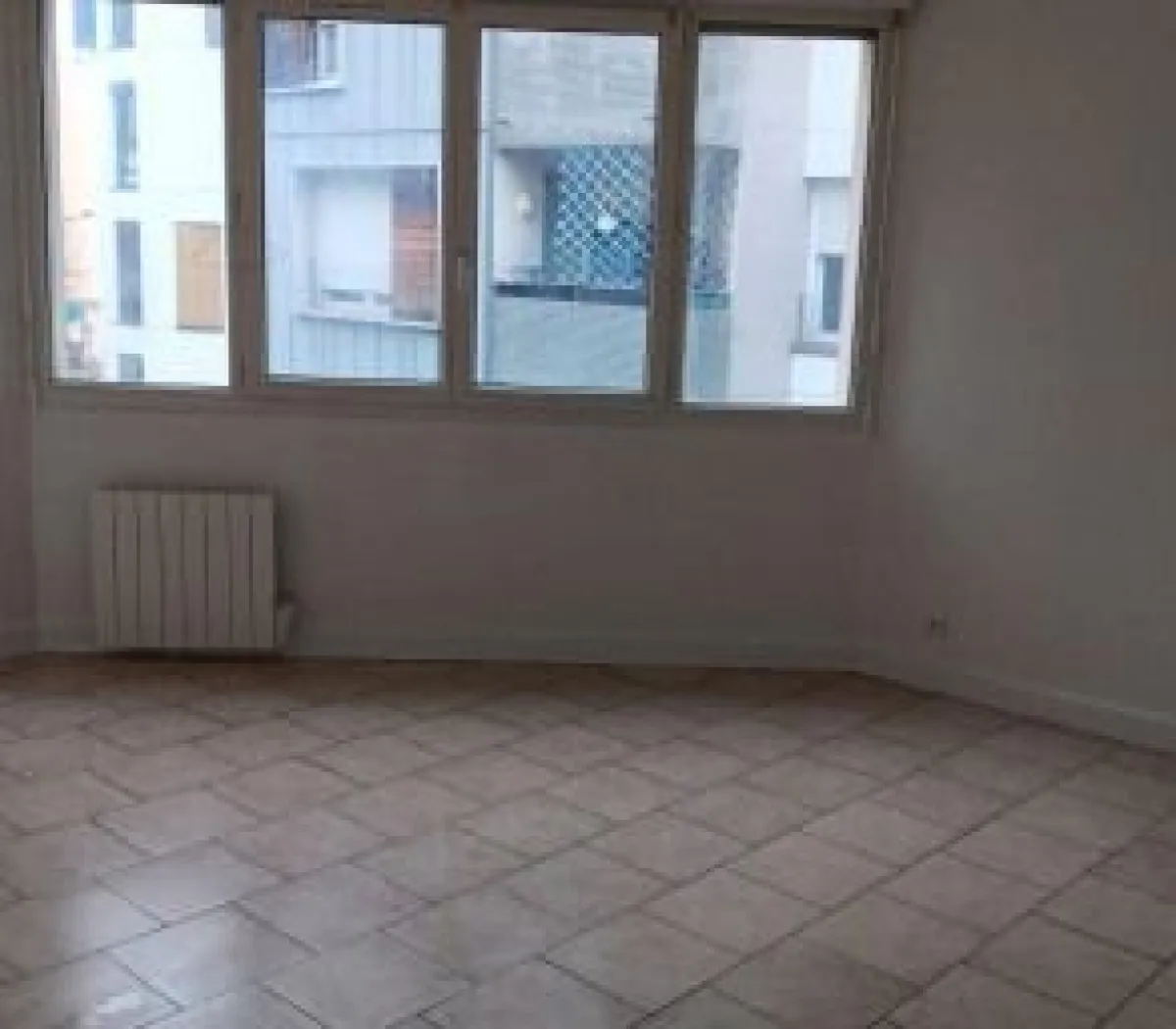 Location Aubervilliers Appartement 67eab9aeab61