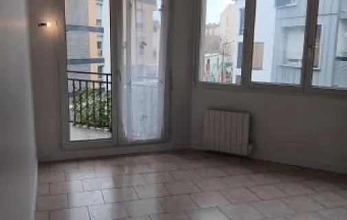 Location Aubervilliers Appartement 67eab9aeab61