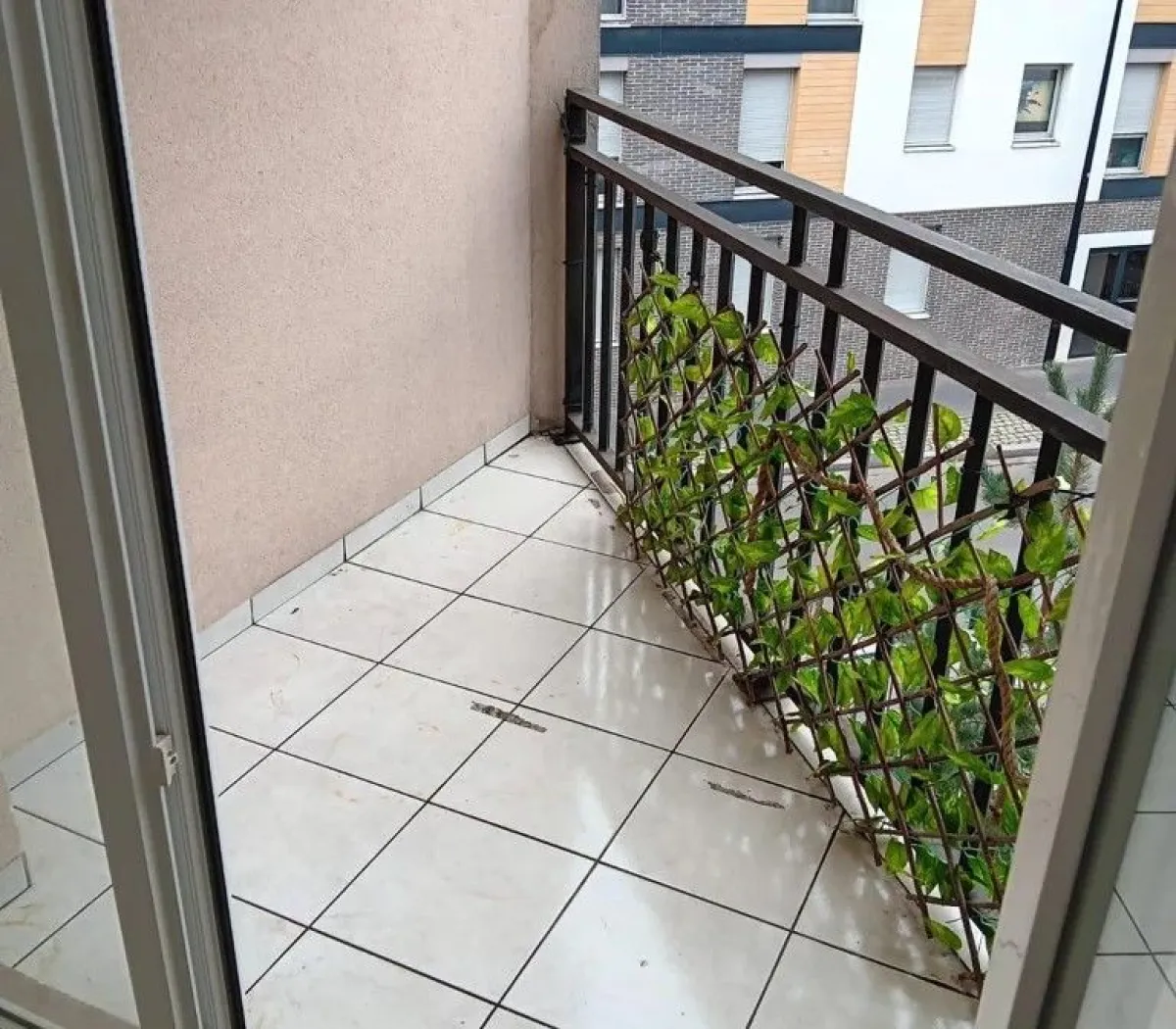 Location Aubervilliers Appartement 67eba9120f2f
