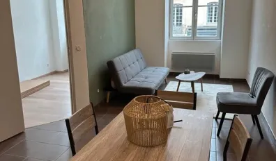 miniatureLocation Villefranche-sur-Saône Appartement 67ebfeb669a62