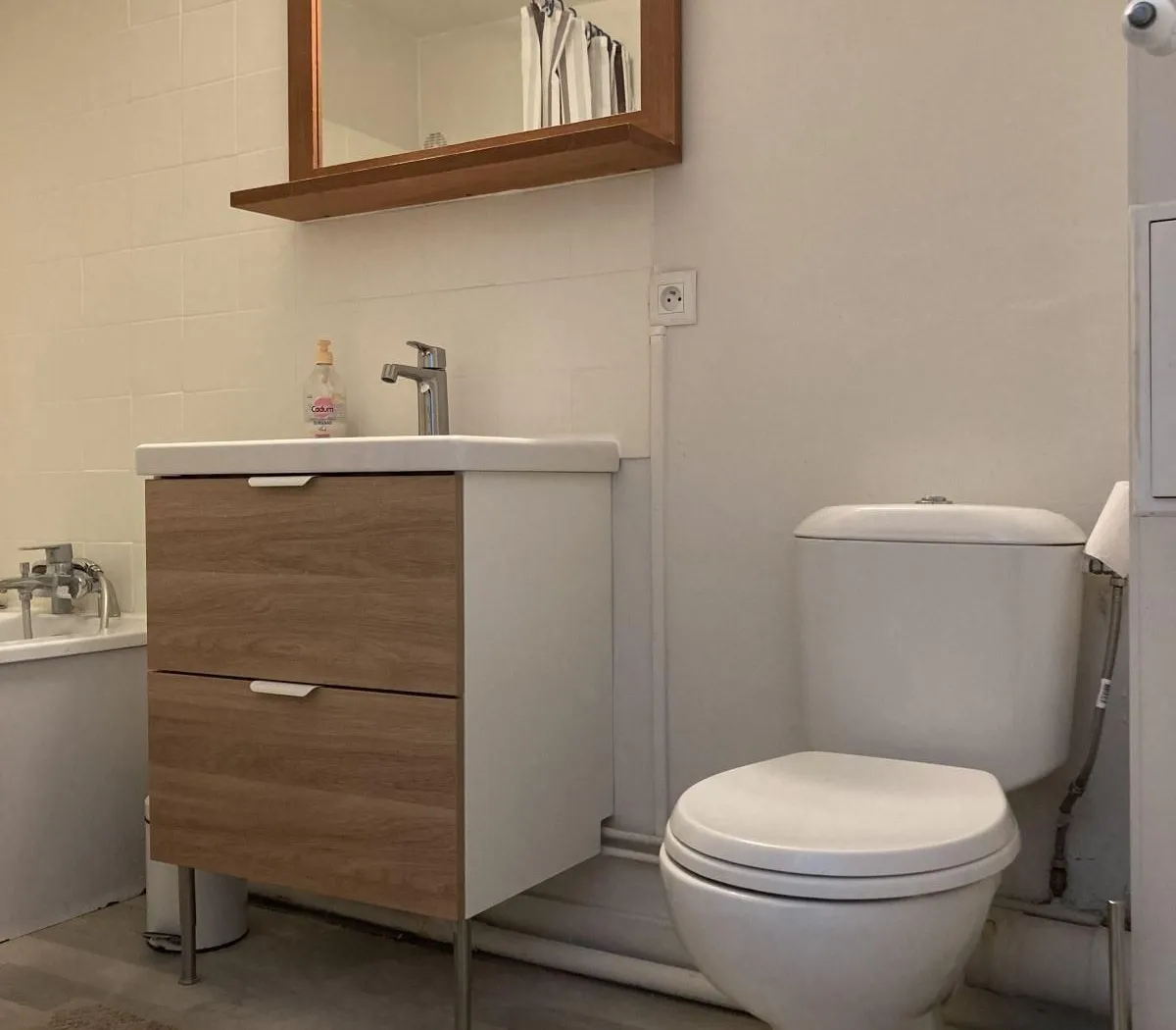 Location Bordeaux Appartement 67ed043655e6