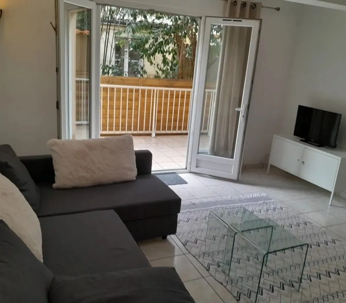 Location Bordeaux Appartement 67ed08bc7935