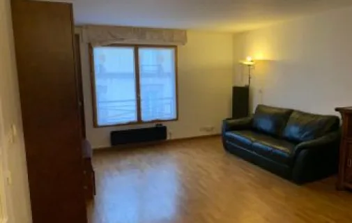 Location Montrouge Appartement 67ed4b1e2469