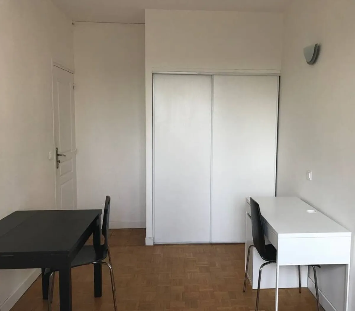 Location Antony Chambre 67efa489e770