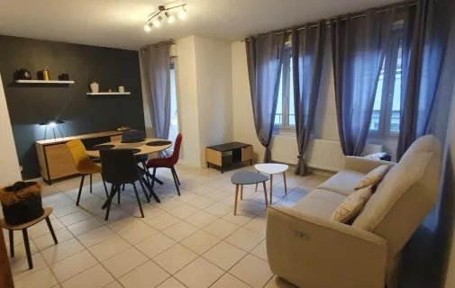 Location Villeurbanne Appartement 67efadf6abd5