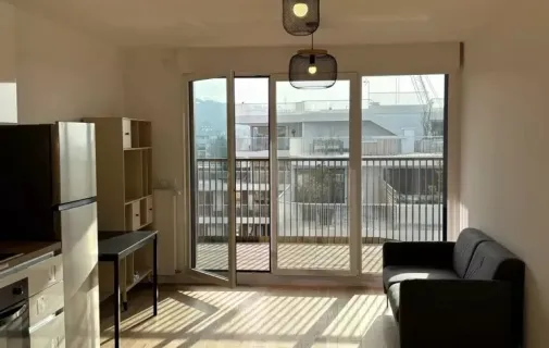 Location Rueil-Malmaison Appartement 67f38e2eb40f