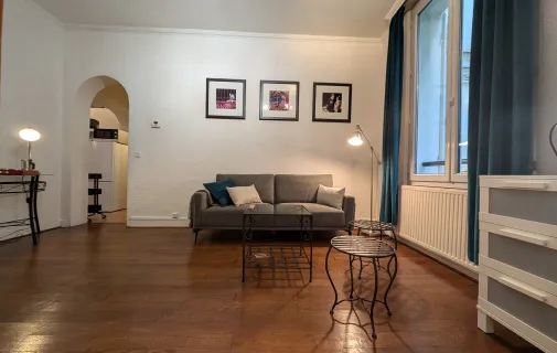 Location Paris Appartement 67f39f45dfd3