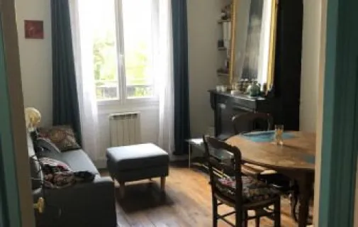 Location Asnières-sur-Seine Appartement 67f3f2b7b858