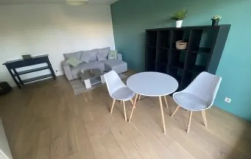 Location Châtillon Appartement 67f4f352ebc7