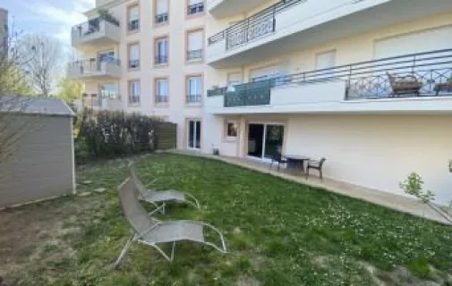 Location Châtillon Appartement 67f4f352ebc7