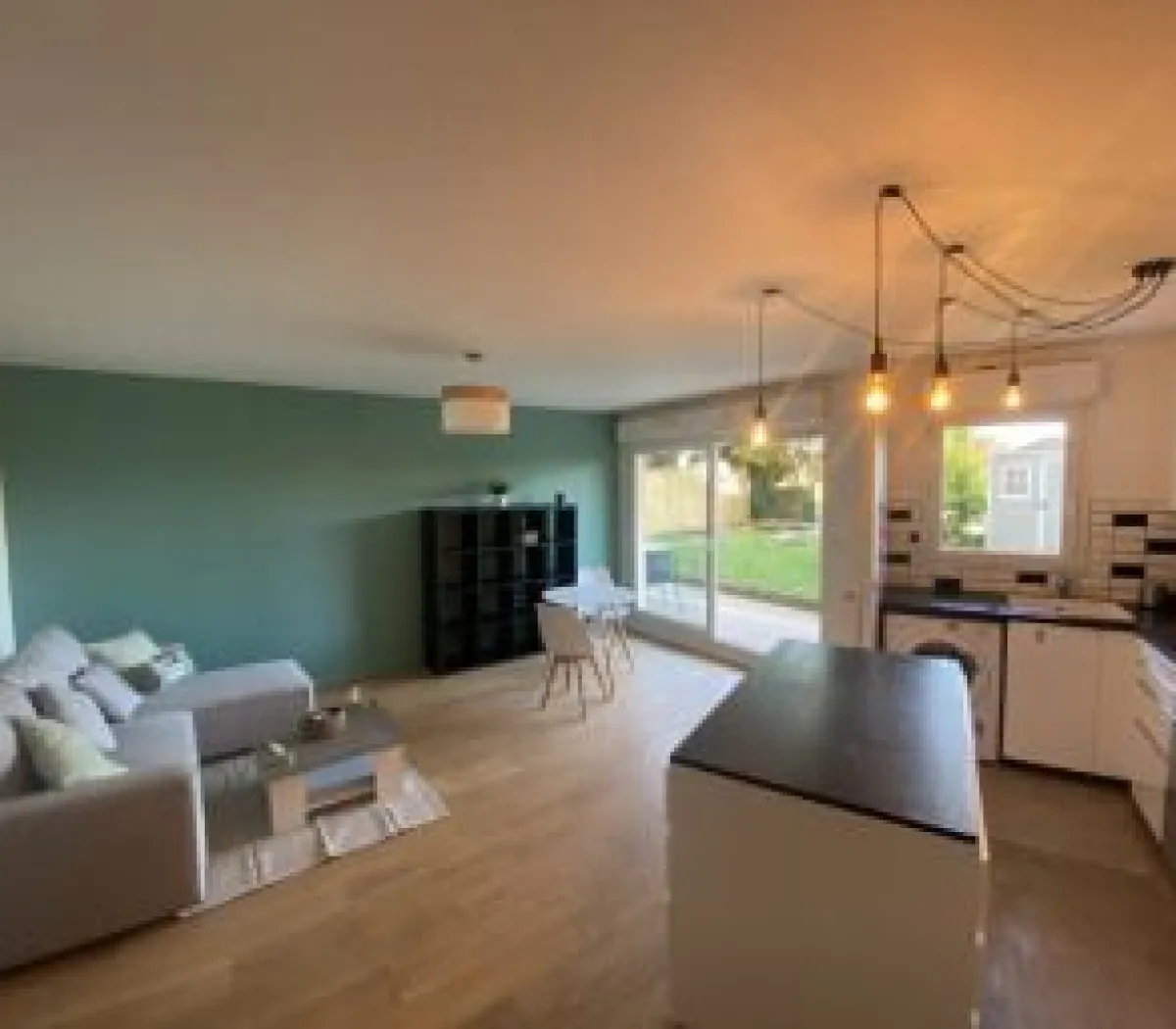 Location Châtillon Appartement 67f4f352ebc7