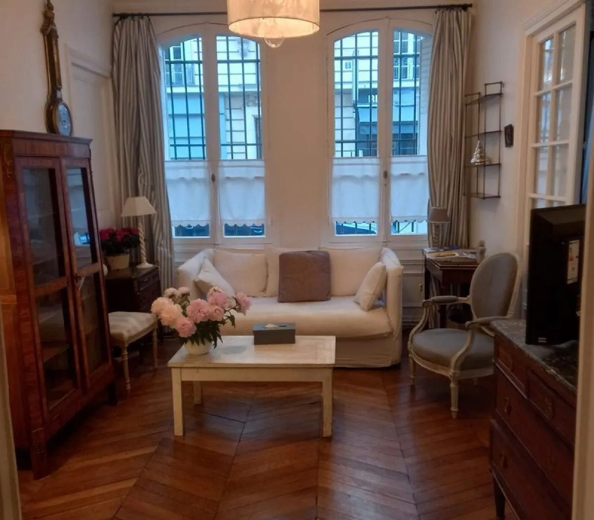 Location Paris Appartement 67f66d545cf3