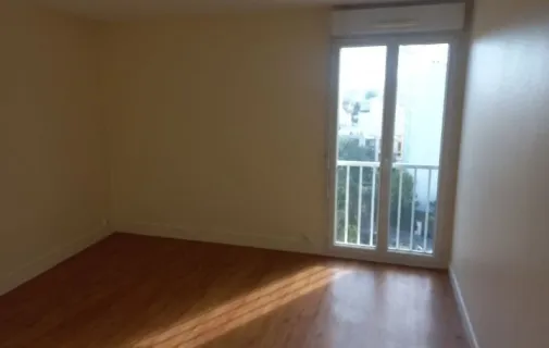 Location Montreuil Appartement 6800cb6c42d7