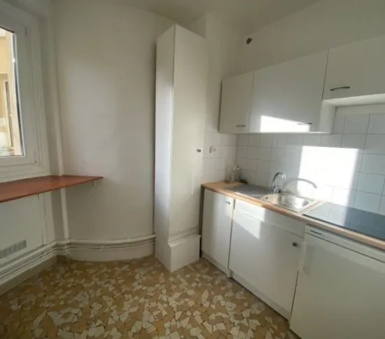 Location Paris Appartement 6800cb6c4b583
