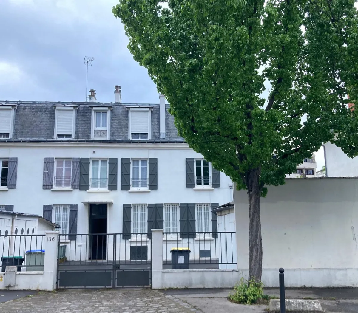 Location Bois-Colombes Appartement 68040f151a5d