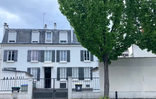 Location Bois-Colombes Appartement 68040f151a5d