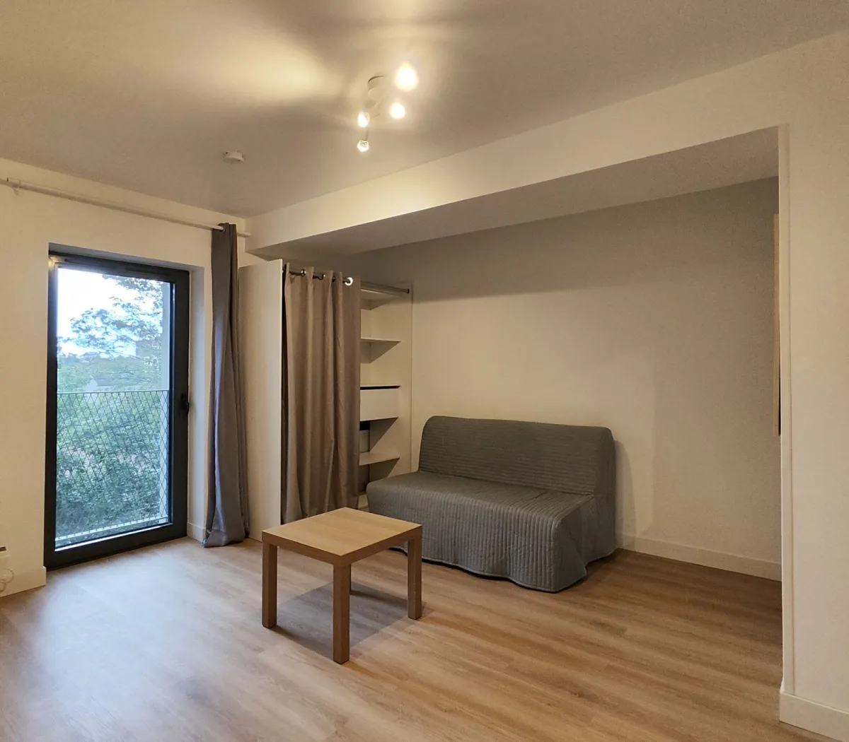 Location Ivry-sur-Seine Appartement 68074f619c8e