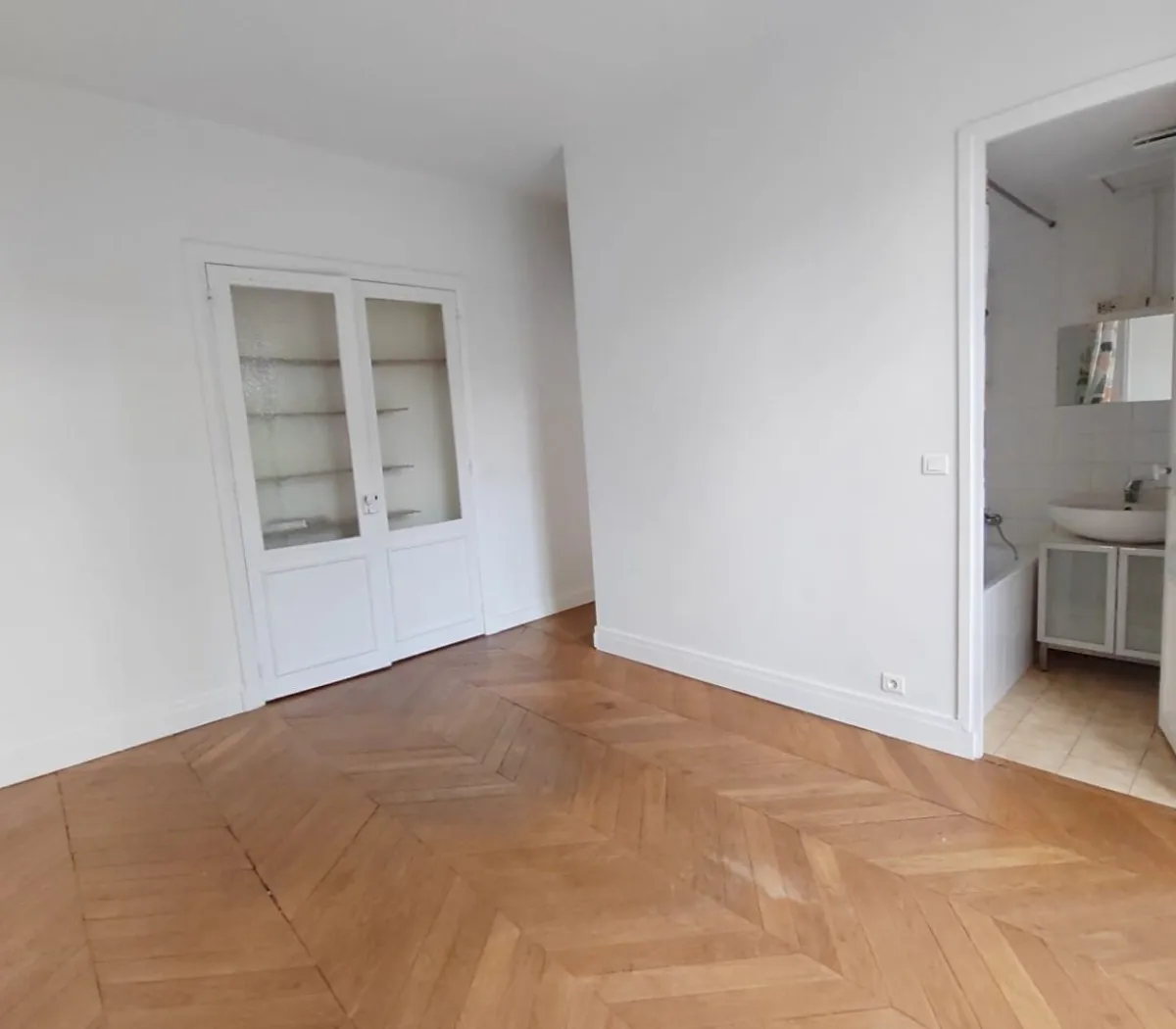 Location Paris Appartement 6807a9ea30b5