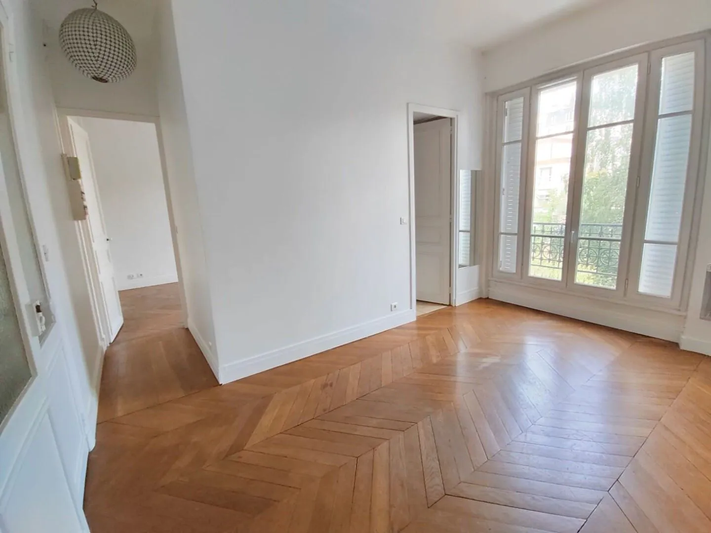 Location Paris Appartement 6807a9ea30b51