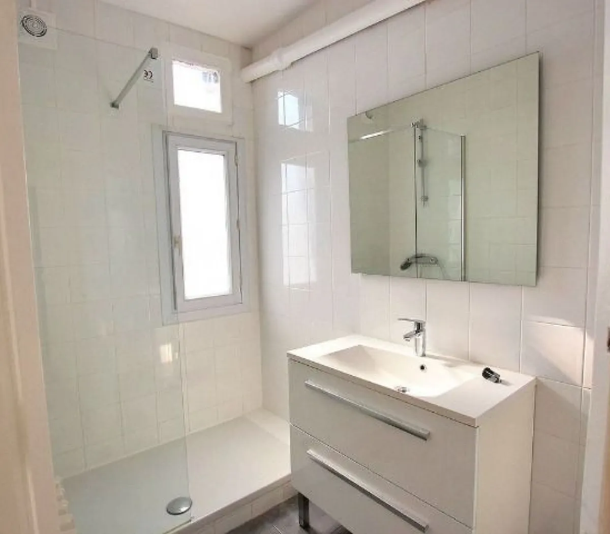 Location Bois-Colombes Appartement 6807aa4651c9