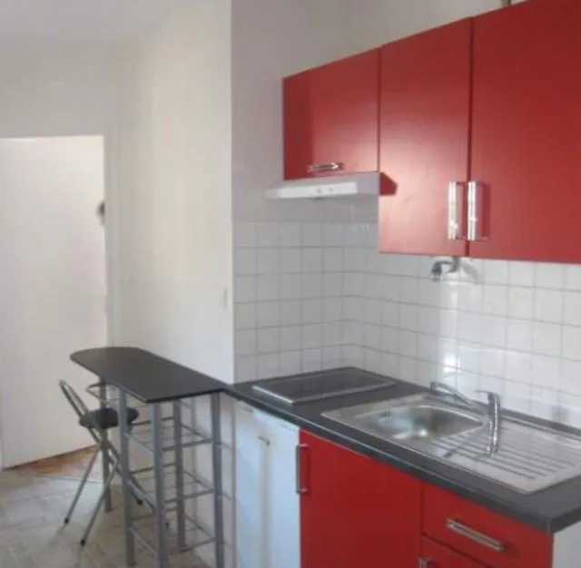 Location Angers Appartement 680a3aee237f