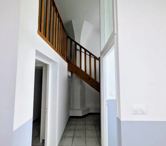 Location Carpentras Appartement 680b76ee370b3