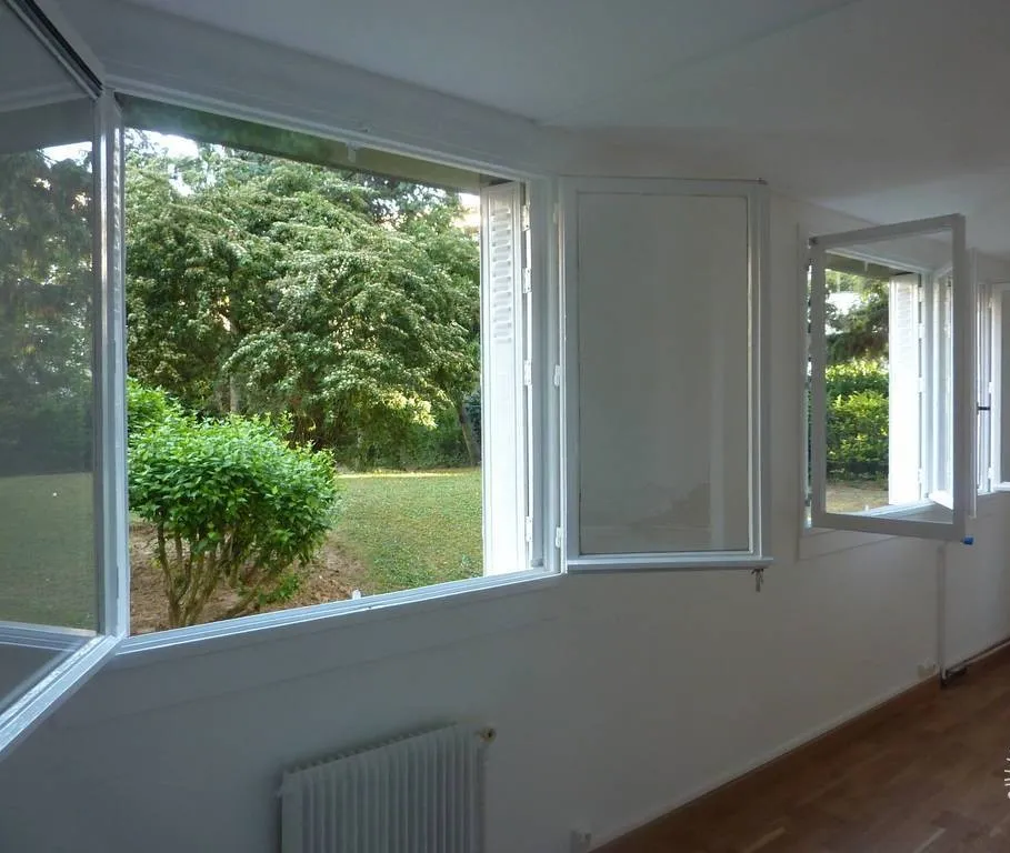 Location Châtillon Chambre 680f4f25319e