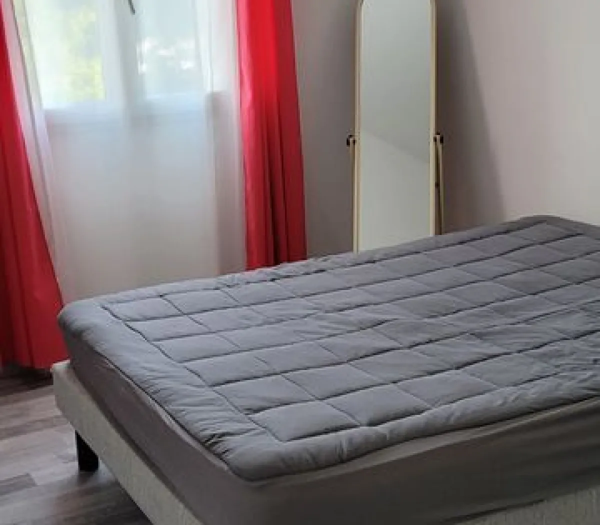 Location Bron Chambre 680f7794e6b4