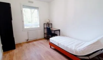 miniatureLocation Créteil Chambre 680f7f3d8aae2