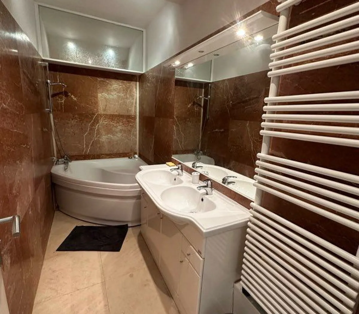 Location Paris Appartement 680f83592a7c