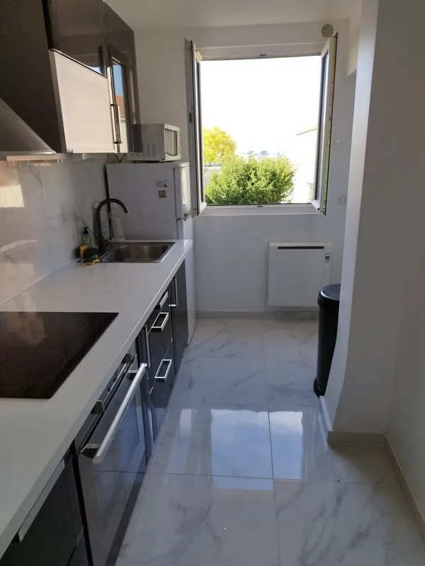 Location Issy-les-Moulineaux Appartement 681069bdc62d