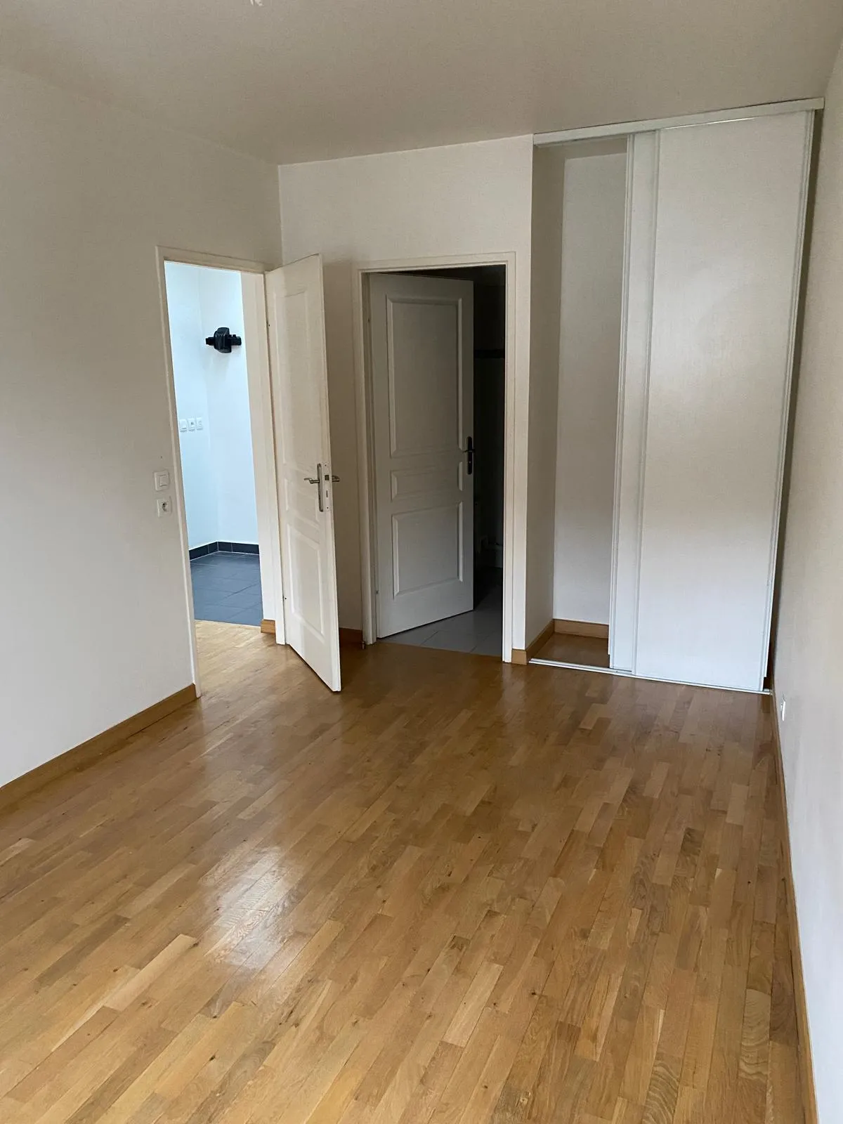 Location Noisy-le-Grand Appartement 6810aa90de56