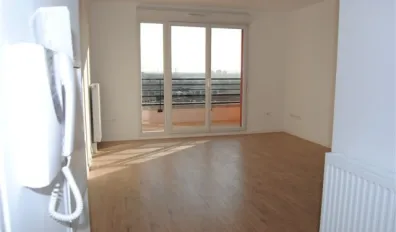 miniatureLocation Créteil Appartement 68120e51eff82