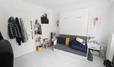 miniatureLocation Paris Chambre 6812139c75592