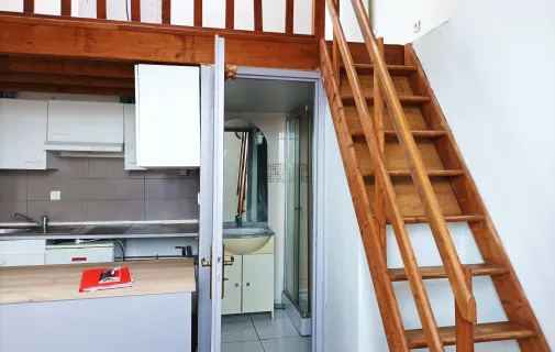 Location Faches-Thumesnil Appartement 681310fa38be