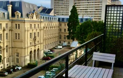 Location Issy-les-Moulineaux Appartement 68153cca26dc
