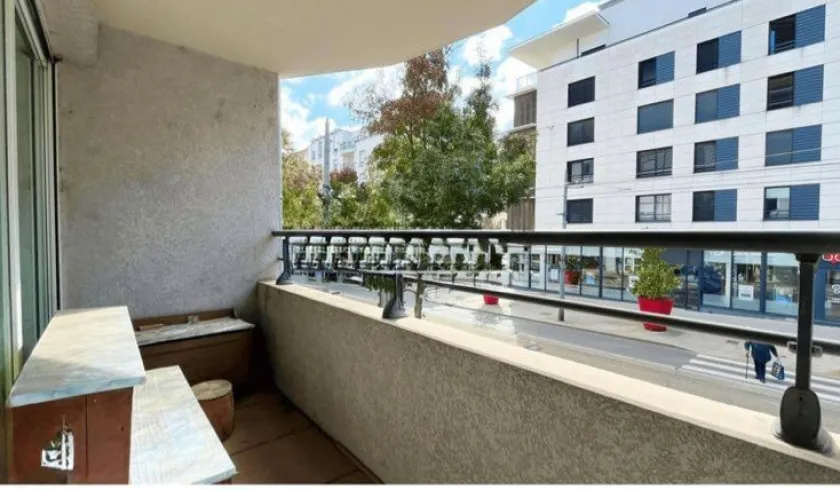 Location Bron Appartement 681885797a6a1