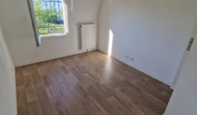 miniatureLocation Montfermeil Appartement 681893e8babd2