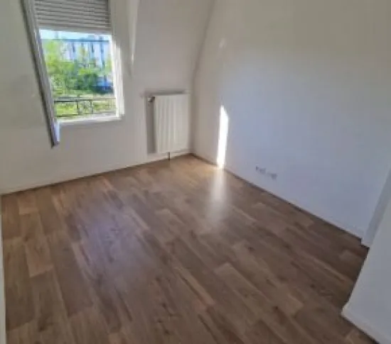Location Montfermeil Appartement 681893e8babd3