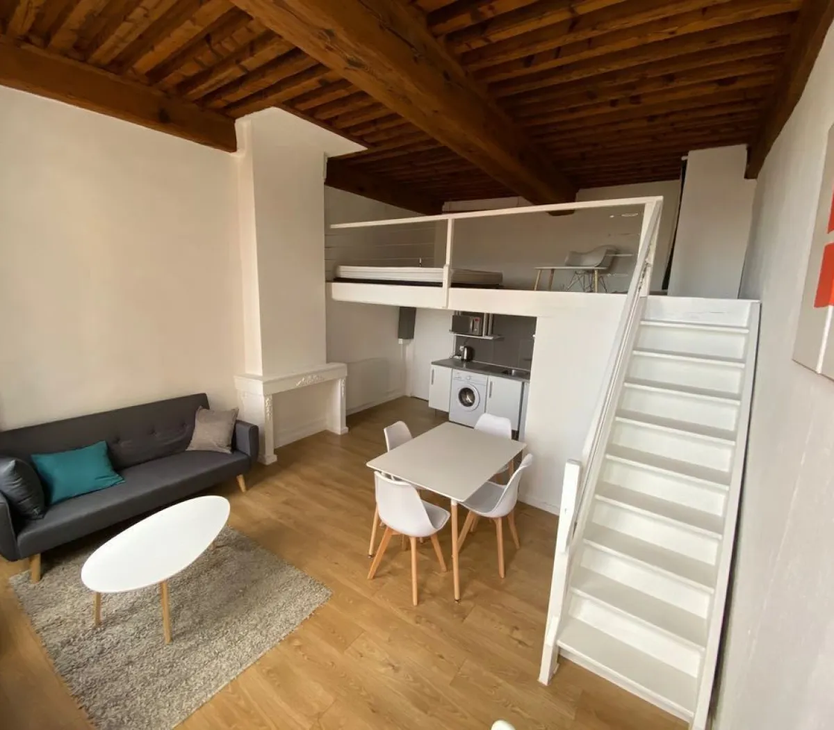 Location Lyon Appartement 6818cd6d8410