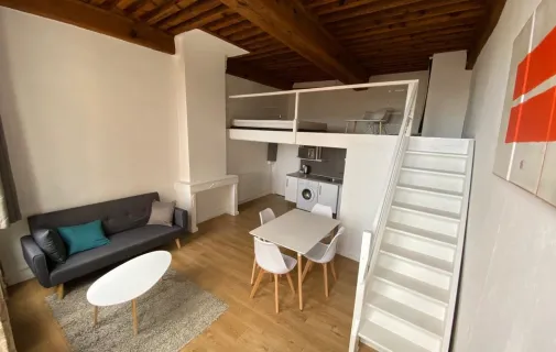 Location Lyon Appartement 6818cd6d8410