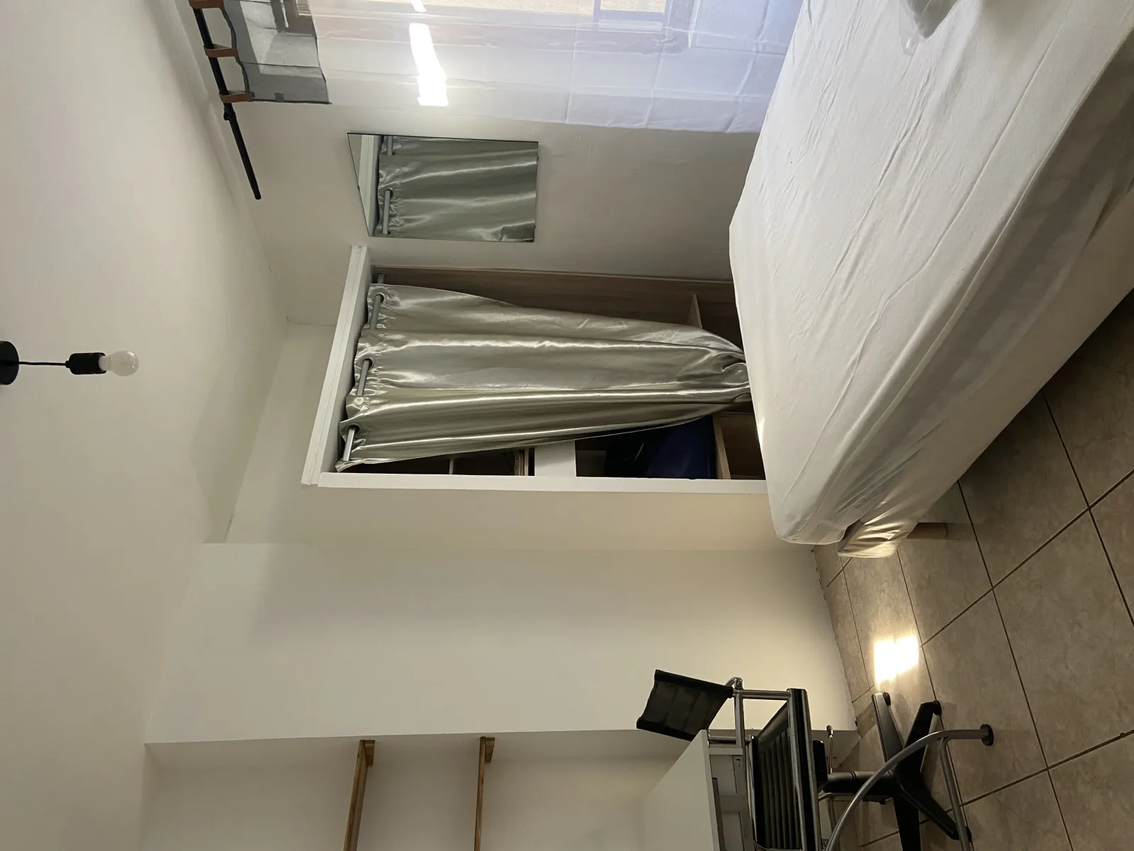 Location Vénissieux Chambre 6818d3e1c3e46